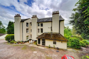 image of Flat 5 Essington House, Holywell Road