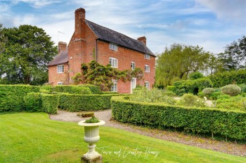 image of Kington Court Farm, Kington Court Farm