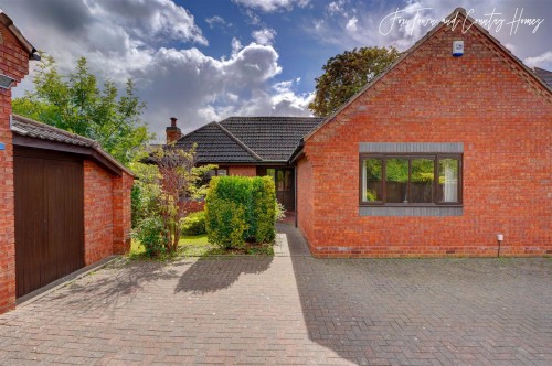 Arrange a viewing for Yates Hay Road, Malvern